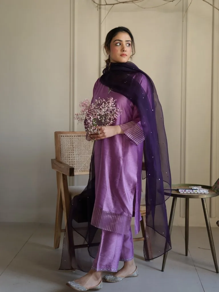 Silk suits